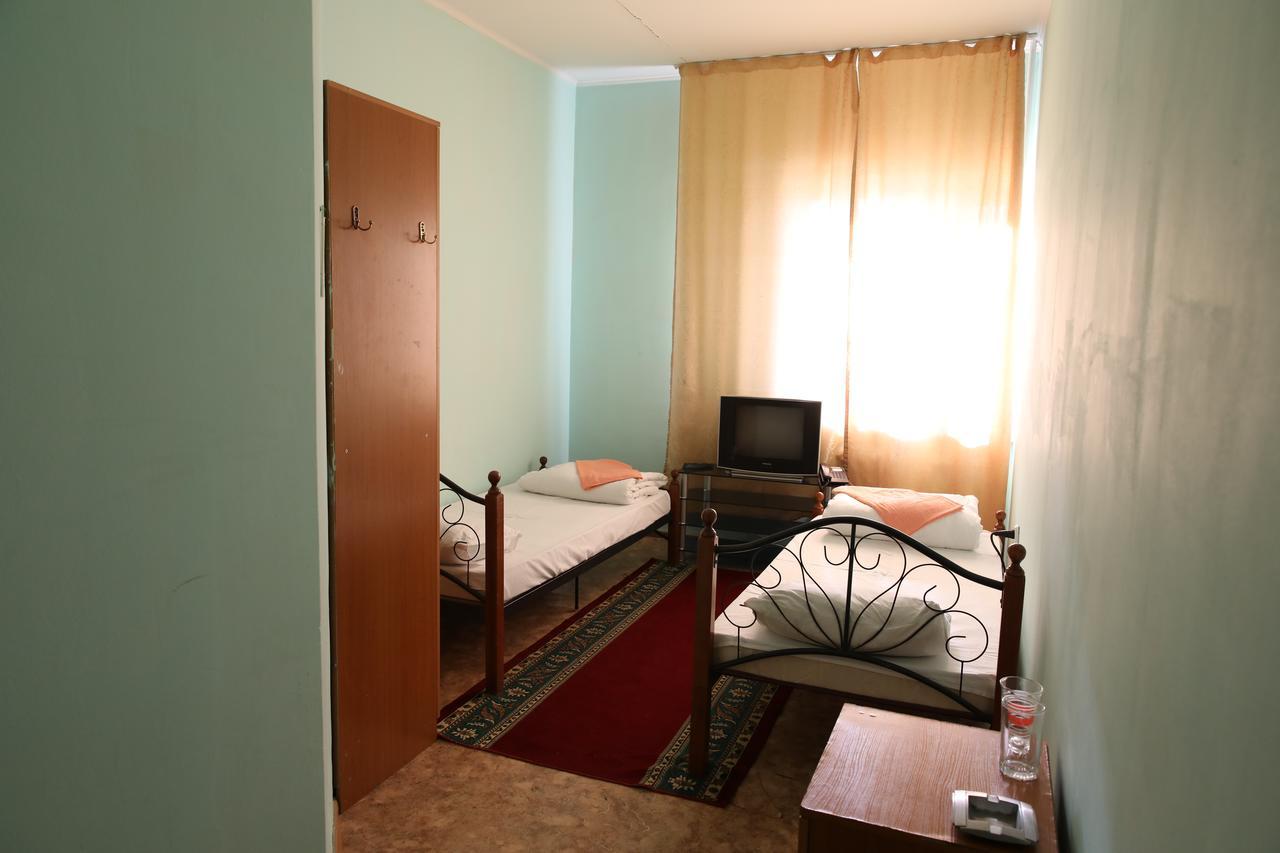 Hotel Alkuat Астана Екстер'єр фото