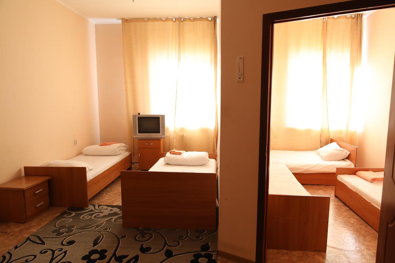 Hotel Alkuat Астана Екстер'єр фото