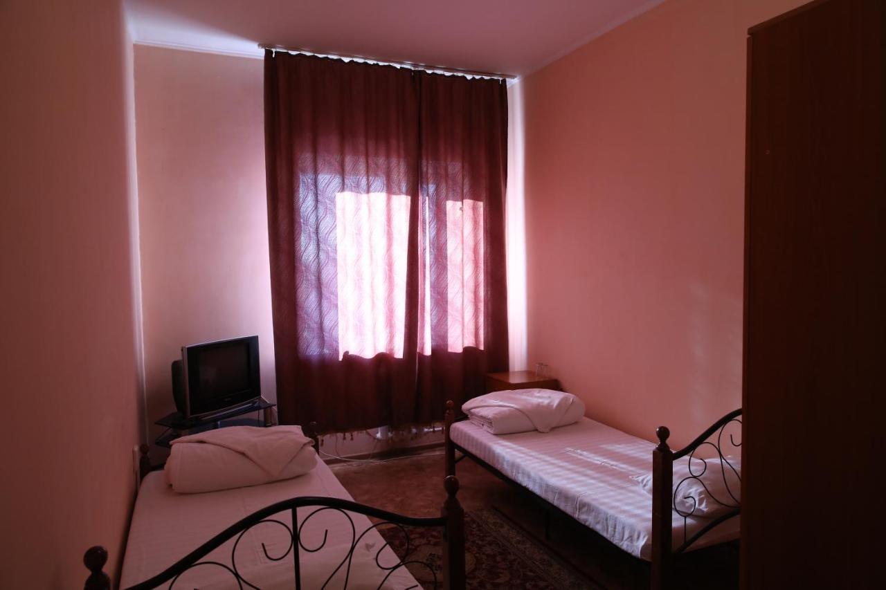 Hotel Alkuat Астана Екстер'єр фото